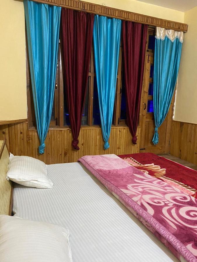Hotel Deep Forest Kasol Eksteriør billede