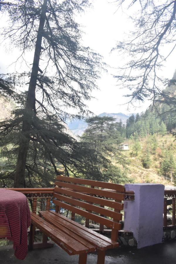 Hotel Deep Forest Kasol Eksteriør billede