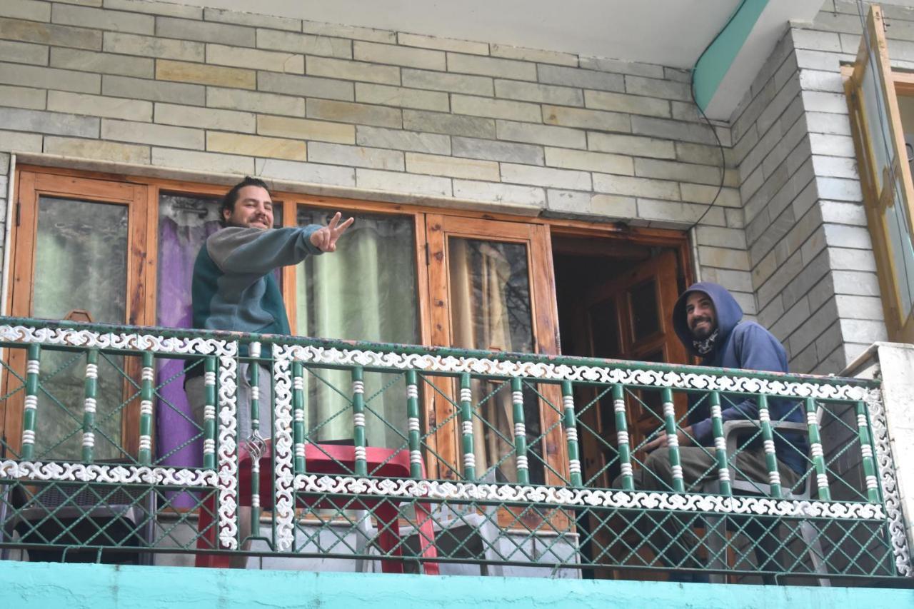 Hotel Deep Forest Kasol Eksteriør billede