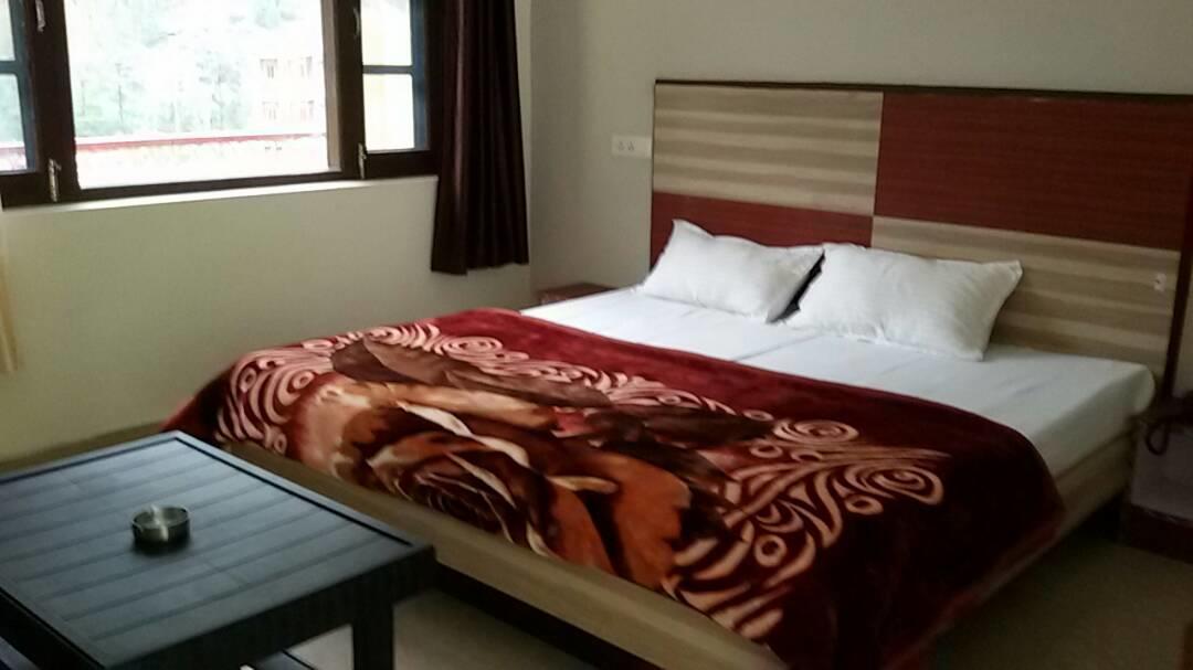 Hotel Deep Forest Kasol Eksteriør billede